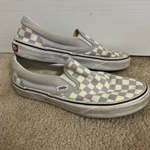 Cool gray checkered slip on vans